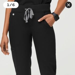 COPY - Cropped. Figs technical collection.